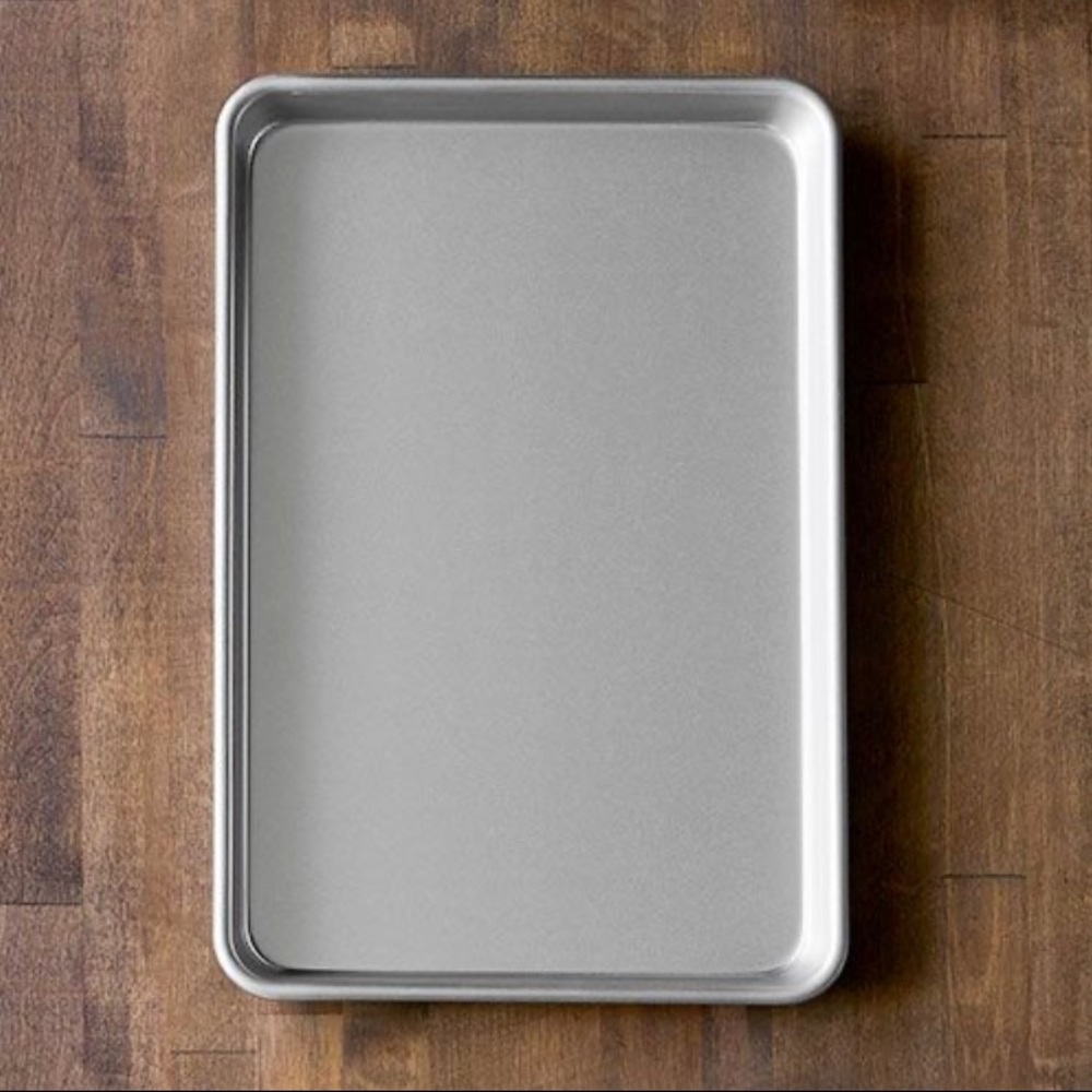 *BRAND NEW* Pampered Chef Large Sheet Pan